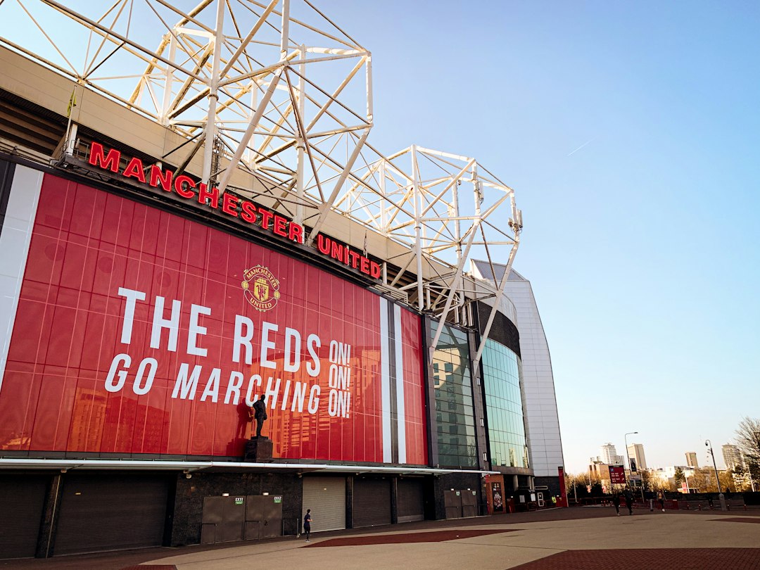 Oppdag Manchester United Visa: Fordeler, Bruk og Mer